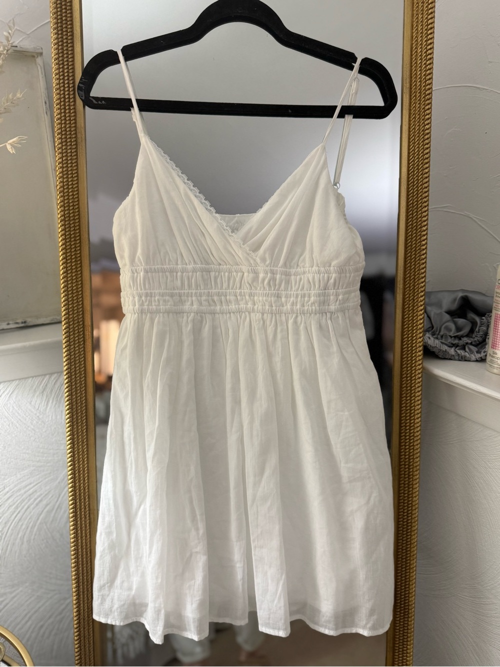 Kingston White Elastic Waist Garment with Branded Tag